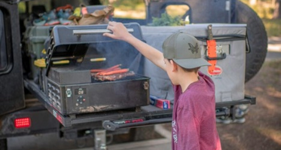 How to Tailgate with a Truck